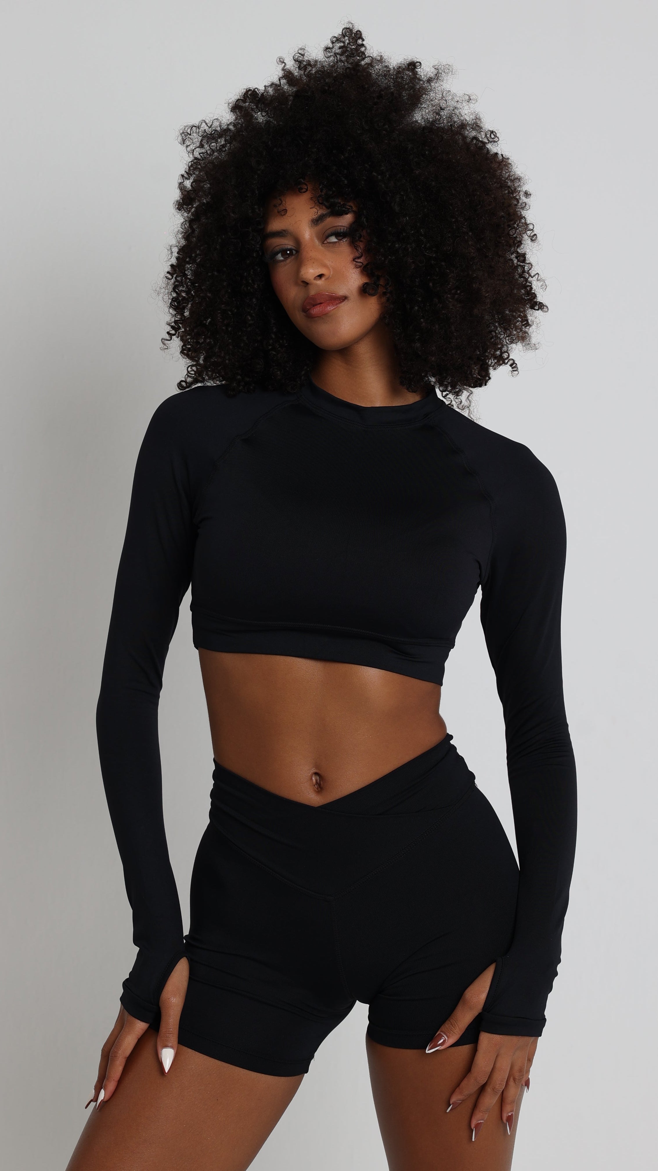 BRISA Long Sleeve Black – GATA ACTIVE