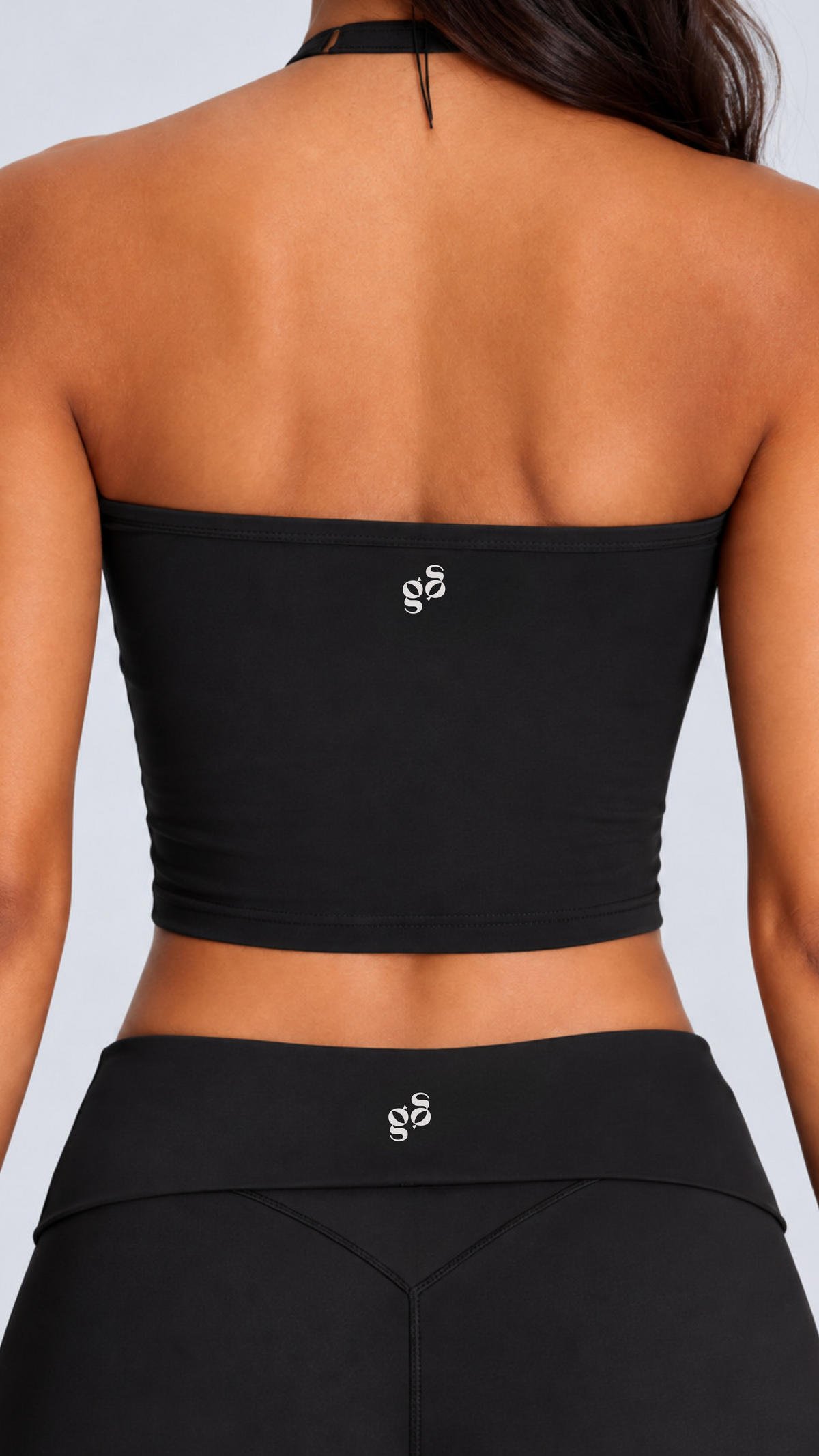 Form Halter Mid Crop