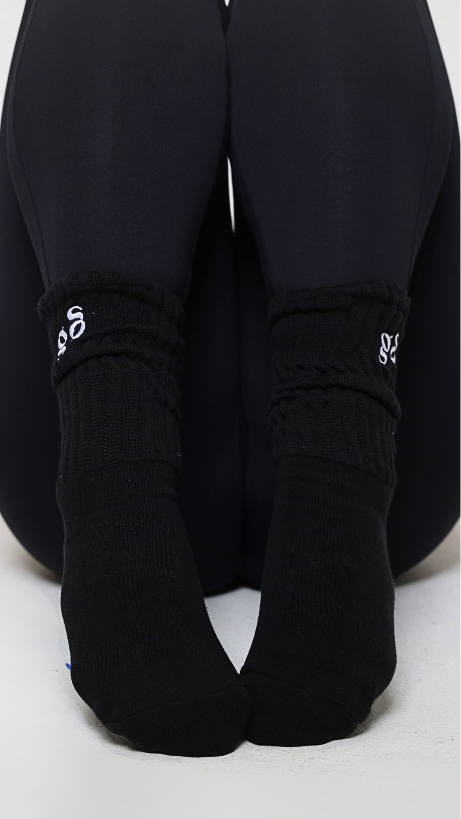 Gata Black Socks
