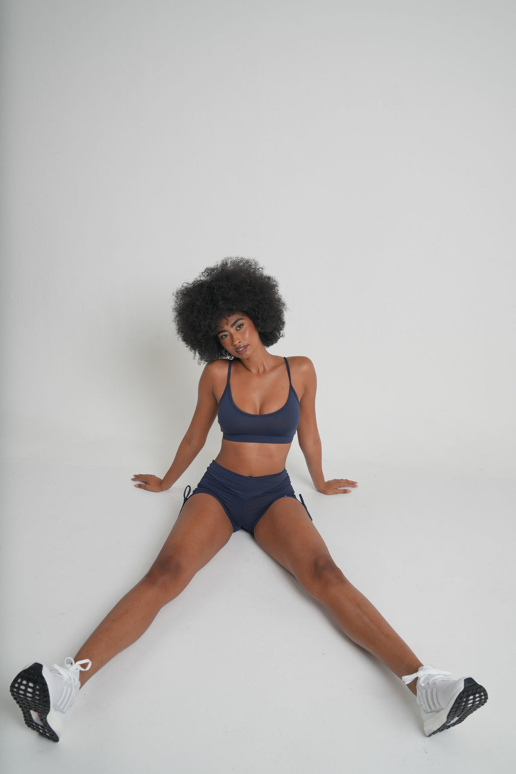 Brisa Scrunch "V" Shorts Navy Blue