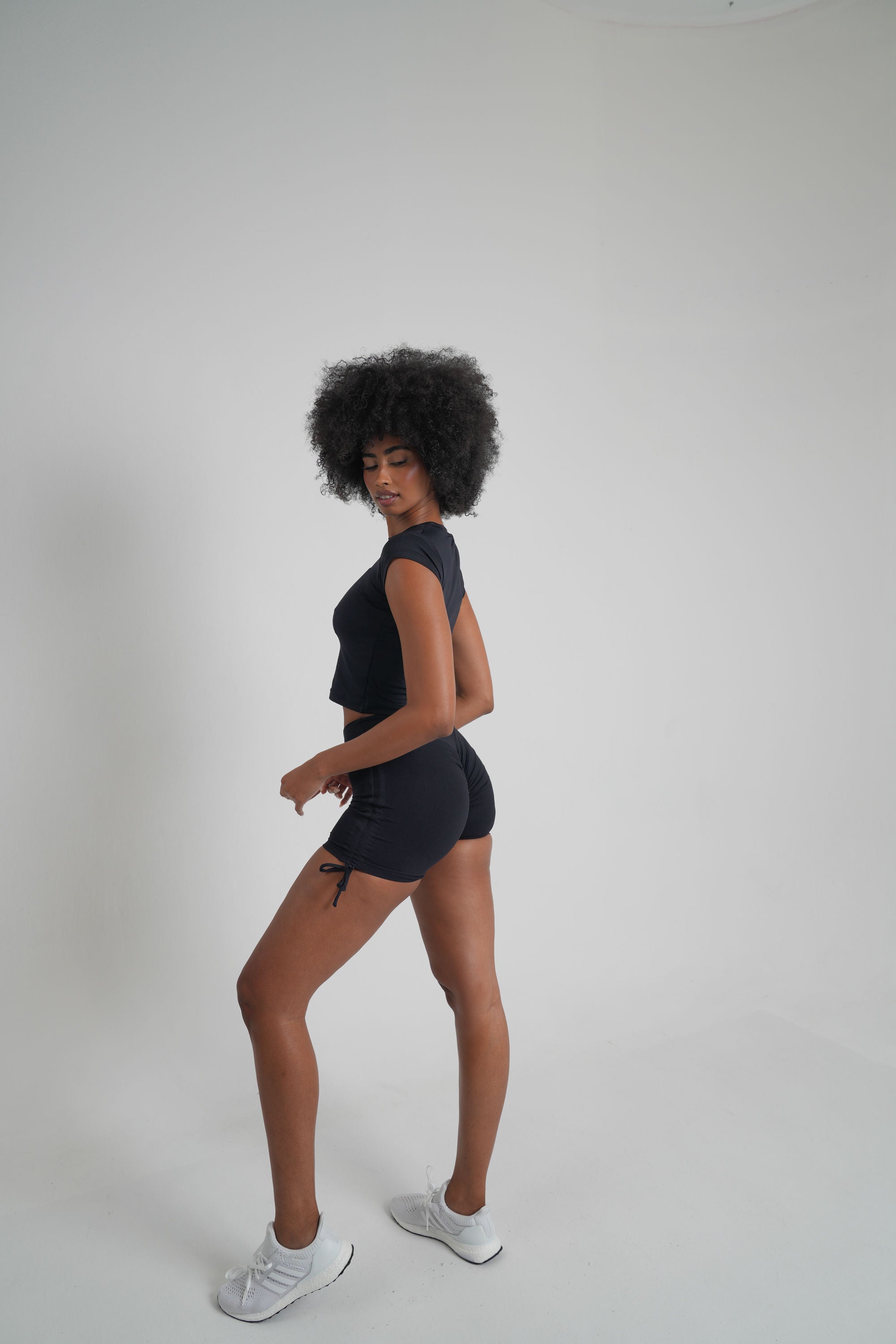 BRISA Short Sleeve Black