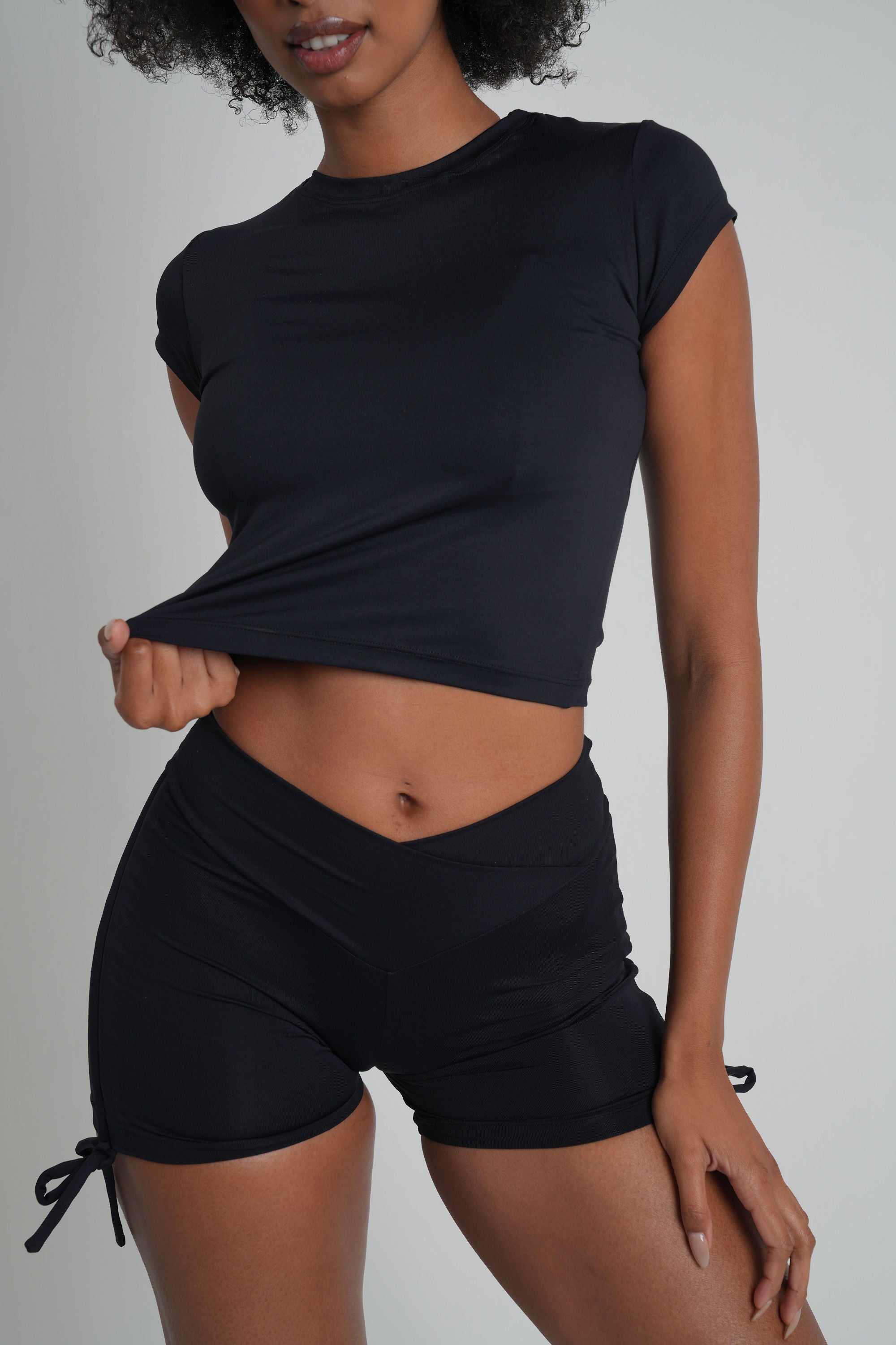 BRISA Short Sleeve Black