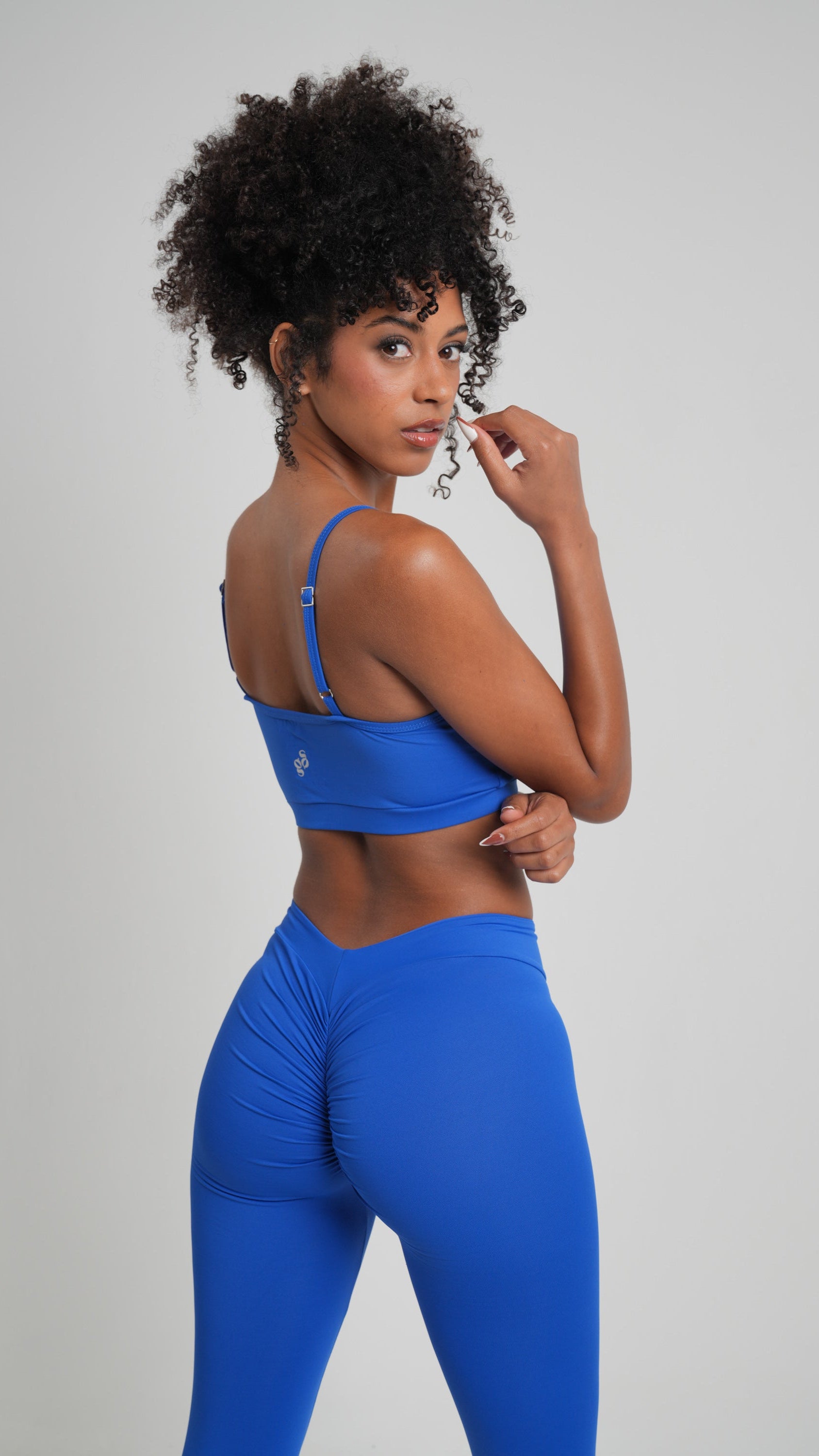 BRISA Mid Waist “V” Scrunch Butt Leggings Ocean Blue